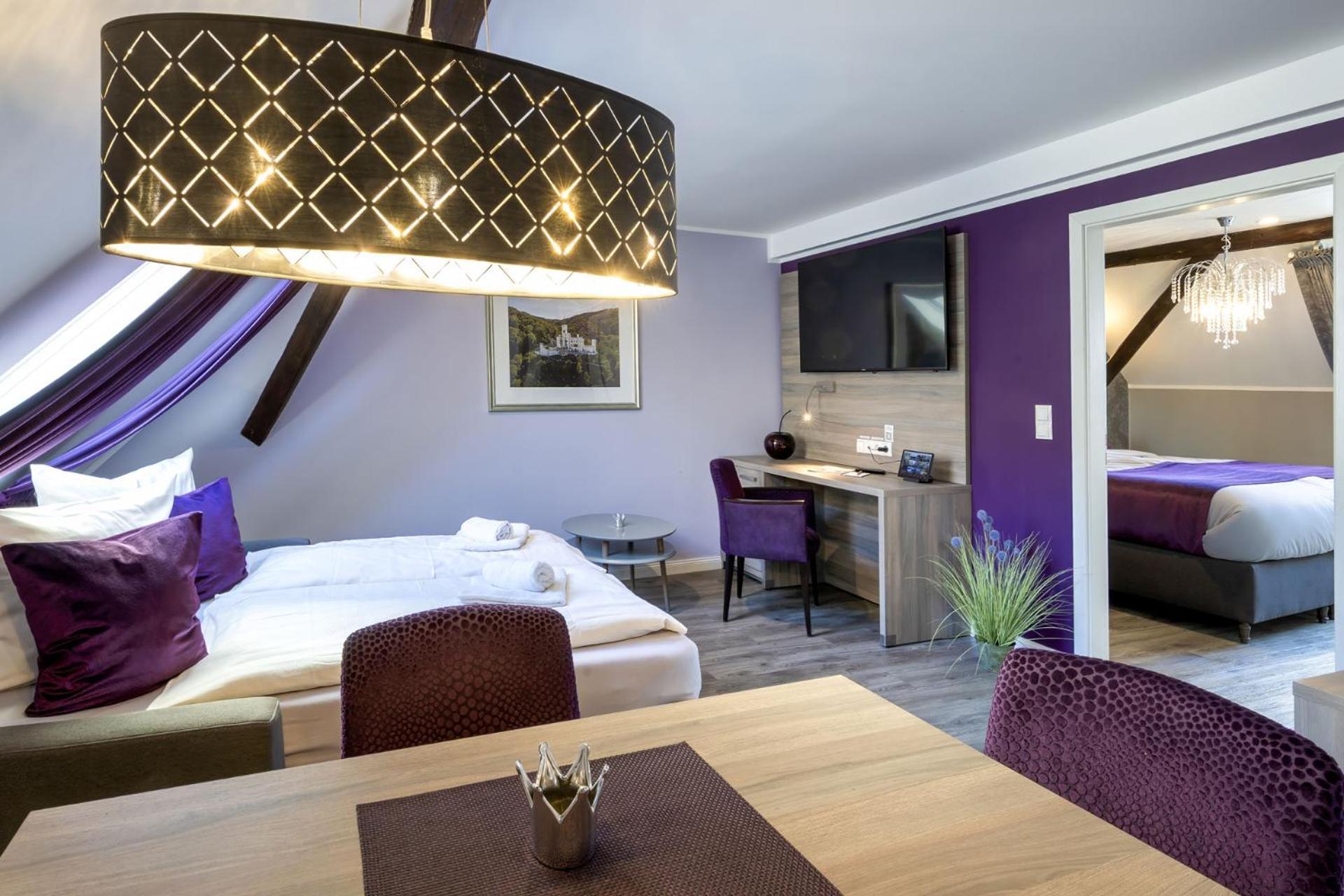 Apartmenthaus Burgenheimat In Rhens Bei Koblenz エクステリア 写真